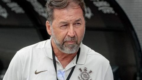 Augusto Melo impôs política de acerto, recuperando a credibilidade - Imagem: Reprodução / X / @leorusca