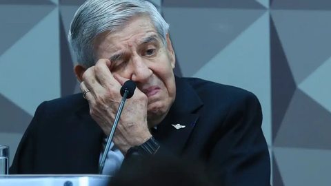 A medida foi considerada adequada e proporcional, levando em conta a idade e os problemas de saúde do acusado - Imagem: Reprodução / Lula Marques / Agência Brasil