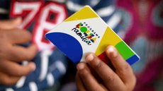 A Caixa Econômica Federal começa a liberar os pagamentos do Bolsa Família para beneficiários com NIS terminado em 2 - Imagem: Reprodução / Lyon Santos / MDS