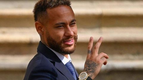 Neymar choca a web ao mostrar detalhes de seu avião luxuoso; assista - Imagem: reprodução redes sociais
