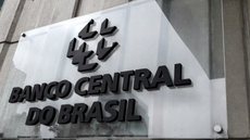 Instituições financeiras devem se adaptar ao novo sistema, garantindo consultas automáticas para um processo de abertura de contas mais seguro - Imagem: Reprodução/Redes Sociais