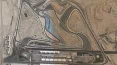 Circuitos do Bahrein e da Arábia Saudita estão no radar da FIA após escalada do conflito no Oriente Médio. - Imagem: Reprodução
