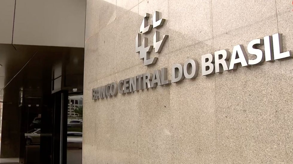 Dinheiro esquecido: brasileiros ainda não sacaram R$ 7,79 bilhões de sistema do Banco Central - Imagem: reprodução g1