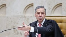 Barroso enfatiza que as decisões do STF são coletivas e respeitam os direitos fundamentais, garantindo a democracia brasileira. - Imagem: Divulgação / Fellipe Sampaio /SCO/STF