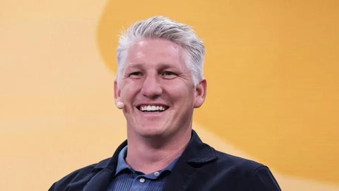 Schweinsteiger virou alvo de críticas após comentários sobre a seleção da Costa do Marfim durante transmissão da Copa do Mundo. - Imagem: Reprodução