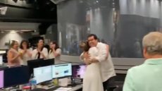 Globo se manisfesta após vídeo de jornalistas comemorando o resultado da eleição - Foto: Reprodução / Twitter