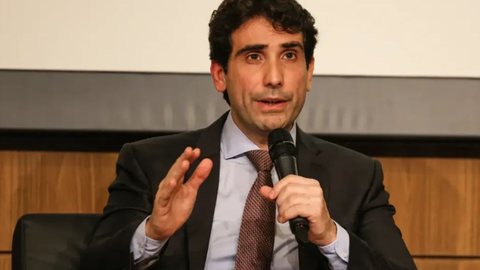 Presidente do BC destaca que novas regras não visam prejudicar fintechs, mas sim garantir um sistema mais seguro - Imagem: Reprodução / Agência Brasil