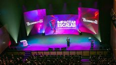 O evento reúne mais de 2 mil líderes do varejo e franchising, promovendo networking e aprendizado sobre crescimento sustentável e inovação - Imagem: Divulgação