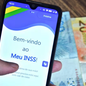 Beneficiários podem acompanhar as informações pelo Meu INSS - Imagem: Reprodução