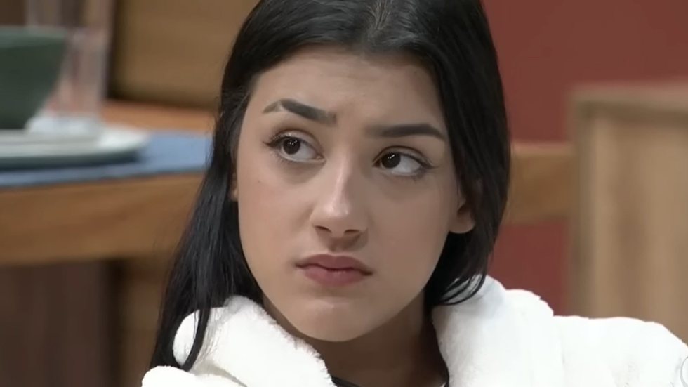 Bia Miranda durante o reality show "A Fazenda" (Record TV) - Imagem: reprodução/Record TV