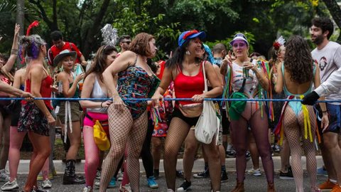 Blocos de Rua solicitam distribuição gratuita de água durante o carnaval em SP - Imagem: Divulgação / As Águas Vão Rolar
