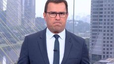 Após a saída da Globo, Rodrigo Bocardi enfrenta um processo judicial por um acidente de trânsito que deixou uma vítima insatisfeita. - Imagem: Reprodução | TV Globo