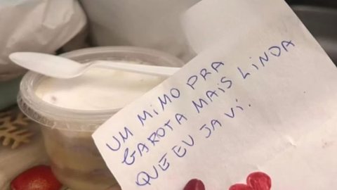 Suspeita admitiu que comprou produto pela internet - Imagem: Reprodução / Redes Sociais
