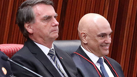 Moraes determinou a apreensão de 11 armas registradas em nome de Jair Bolsonaro, revogou seu registro de CAC e manteve a prisão domiciliar humanitária do ex-presidente - Imagem: Reprodução