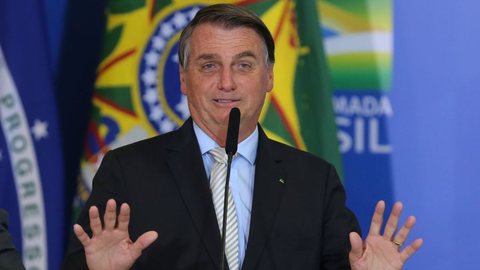 Bolsonaro comparece à jantar de despedida e viaja nesta quarta-feira para os EUA - Imagem: Agência Brasil