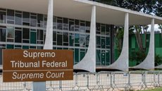Jair Bolsonaro foi condenado a 27 anos e três meses de prisão por liderar uma organização criminosa após as eleições de 2022 - Imagem: Reprodução/Agência Brasil