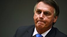 STF autoriza visitas da família enquanto Bolsonaro recebe antibióticos na UTI. - Imagem: Reprodução/AFP.