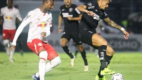 O jogo empatou por 1 a 1, com Júnior Santos marcando pelo Botafogo e o Talisson descontando - Imagem: Reprodução/Instagram @botafogo