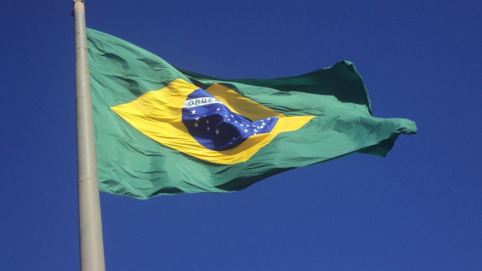 Lula prevê Brasil a "100 por hora" e cita motivos - Imagem: reprodução YouTube