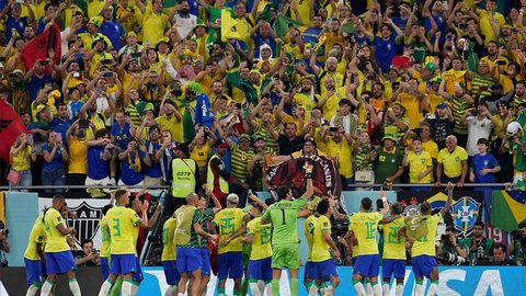 Brasil joga com time quase igual ao da estreia - Imagem: reprodução Twitter