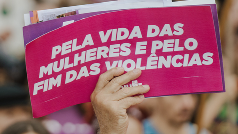 Proposta do governo surge em meio ao aumento dos casos de feminicídio - Imagem: Reprodução