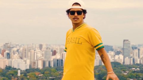 Bruno Mars arrecada R$ 1 milhão em show beneficente para o RS - Imagem: Reprodução / Instagram / @brunomars