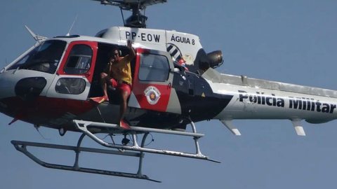 As buscas incluem patrulhamento em terra e monitoramento das condições do mar, com foco na segurança dos banhistas. - Imagem: Reprodução/Grupamento de Bombeiros Marítimo