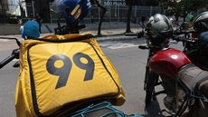 Larissa Barros Maximo Torres, de 22 anos, foi vítima de um acidente entre um carro e uma moto no centro de São Paulo no último sábado - Imagem: Reprodução / Agência Brasil / Paulo Pinto