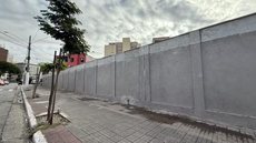 Prefeitura de SP confina Cracolândia com construção de muro - Imagem: Reprodução / TV Globo / William Santos