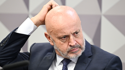 Movimentações bilionárias envolvendo empresas de fachada são alvo de investigação da CPMI do INSS - Imagem: Reprodução