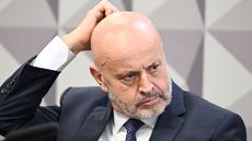 Movimentações bilionárias envolvendo empresas de fachada são alvo de investigação da CPMI do INSS - Imagem: Reprodução