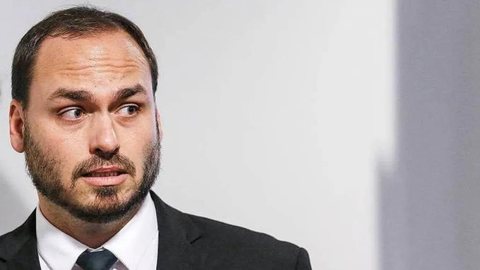 Justiça do Rio aceitou denúncia contra ex-chefe de gabinete de Carlos Bolsonaro e outros seis investigados por suposto esquema de rachadinha. - Imagem: Roosevelt Pinheiro / Agência Brasil