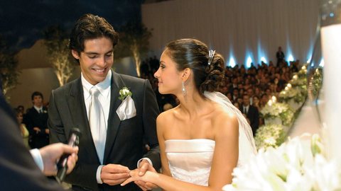 Ex de Kaká pediu separação por ele ser perfeito demais? Carol Celico se pronuncia após polêmica antiga - Imagem: Reprodução/Redes Sociais