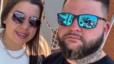 Filho do casal, de apenas 9 anos, ficou gravemente ferido - Imagem: Reprodução / Redes Sociais