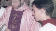 Lucas lembra que padre se aproximou durante seu período como coroinha em igreja de Guarujá - Imagem: Arquivo pessoal