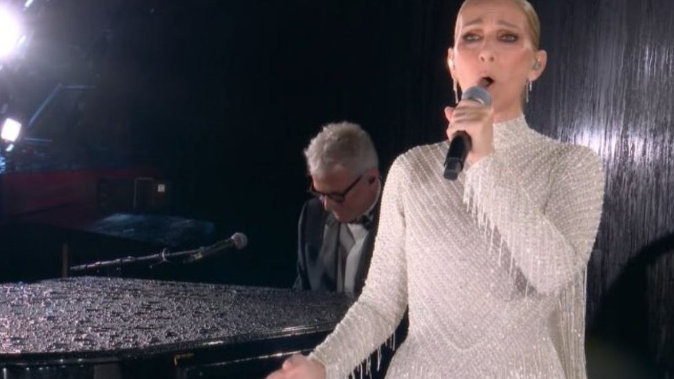 Céline Dion encerra a abertura das Olimpíadas de Paris