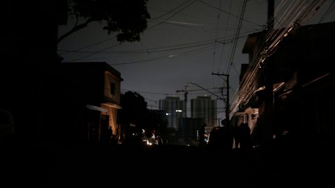 Cerca de 600 mil residências ficam sem energia após tempestade em SP - Imagem: Reprodução / Agência Brasil / Paulo Pinto