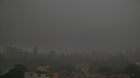 Temporais deixam interior e capital em alerta para novos transtornos - Imagem: Reprodução / Paulo Pinto / Agência Brasil