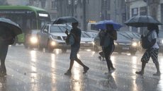 Os bairros mais afetados foram Cidade Ademar, Jabaquara e Campo Limpo, com índices de chuva superiores a 20 mm - Imagem: Reprodução / Paulo Pinto / Agência Brasil
