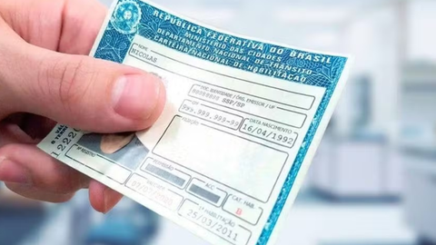 Recursos das multas poderão custear exames, aulas e taxas para obtenção da carteira de habilitação - Imagem: Reprodução