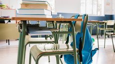 Colégio expulsa alunos após divulgação de nudes feitos por IA - Imagem: Reprodução/Freepik