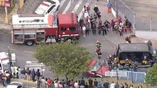 Corpo de Bombeiros mobilizou sete viaturas e um helicóptero para resgate - Imagem: Reprodução / TV Globo