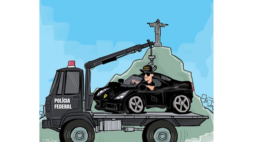 Operação sucata: agentes subiram a serra com um guincho e levaram para o Rio uma Ferrari preta super nova