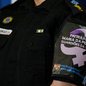 Emblema da Patrulha Maria da Penha da Polícia Militar, de combate e prevenção ao feminicídio do Governo do Estado do Rio de Janeiro - Imagem: Reprodução / Fernando Frazão / Agência Brasil
