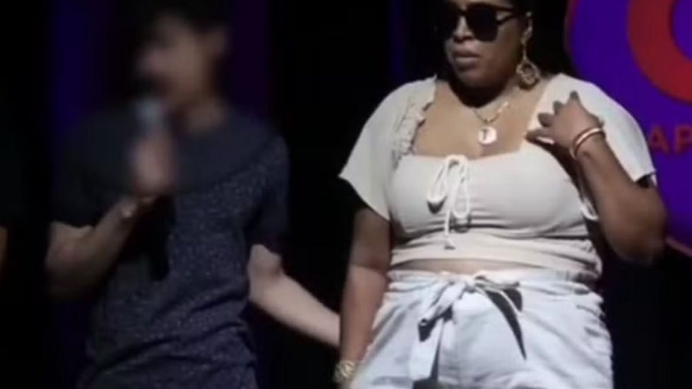Comediante cega é vítima de importunação sexual durante show em SP - Imagem: Reprodução/Instagram