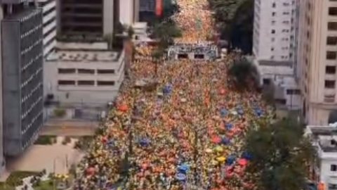 Enquanto a USP estimou 185 mil pessoas na manifestação em apoio a Jair Bolsonaro, a SSP apontou quase 600 mil pessoas - Imagem: Reprodução/Instagram @jairmessiasbolsonaro