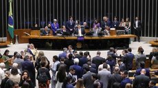 Decisão beneficia réus do 8 de janeiro e será analisada caso a caso pelo STF. - Imagem: Reprodução/Câmara dos Deputados.