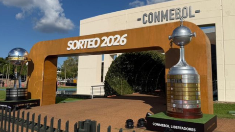 Sorteio define os grupos da Libertadores 2026, que reúne 32 clubes e começa em abril - Imagem: Reprodução