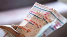 A Aneel anunciou que não haverá taxa extra na conta de luz, garantindo tarifas estáveis e um bônus adicional para os consumidores. - Imagem: Reprodução | Redes Sociais