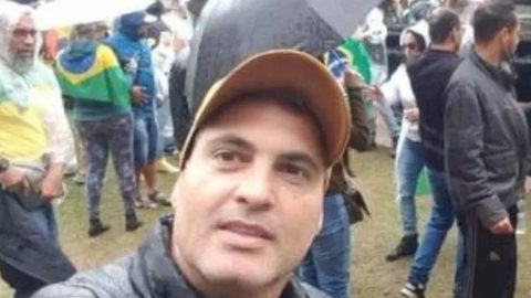 Corinthians desiste de contratar auxiliar que participava de manifestações golpistas - Imagem: reprodução
